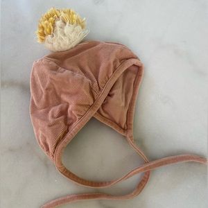 Wild WaWa Winter pom bonnet / hat, 18-24 mo, EUC